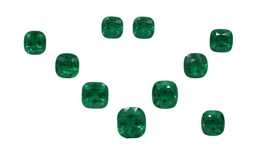Colombian Emerald Spotlight: 49+ Carat Cushion Cut Layout (Earrings, Necklace & Ring)